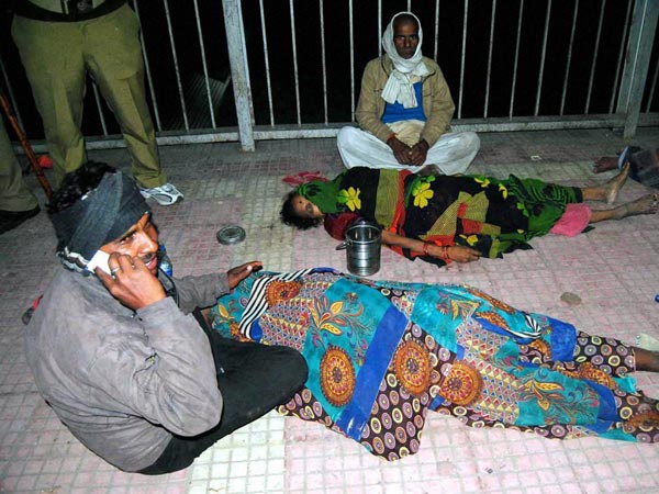 తొక్కిసలాట: కుంభమేళా విషాద చిత్రాలు