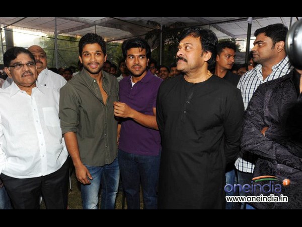 ఫొటోలు: పవన్ కళ్యాణ్ను బొత్స లాక్కొస్తారా?