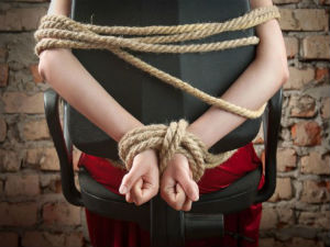 Student kidnaps lecturer to marry Student kidnaps lecturer to marry