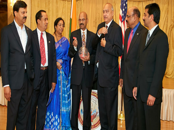 K.J. Yesudas to perform Live at TANA Convention in Dallas K.J. Yesudas to perform Live at TANA Convention in Dallas