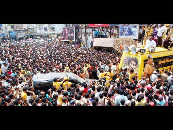 ఫొటోలు: తాత బాటలో అప్పుడు జూ ఎన్టీఆర్