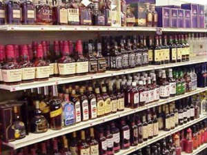 Liquor contributes to state exchequer Liquor contributes to state exchequer