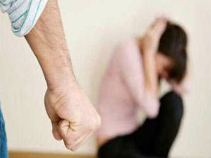 Daughter's stalker kills father, attacks mother Daughter's stalker kills father, attacks mother