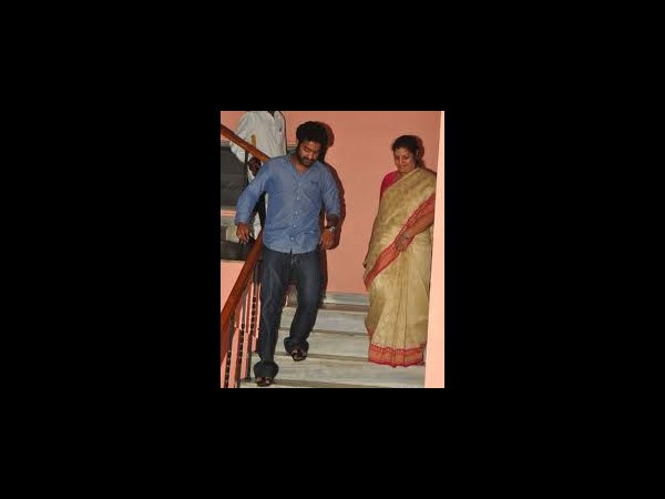 పురంధేశ్వరి మాటే: జగన్కు హరి సిగ్నల్(పిక్చర్స్)