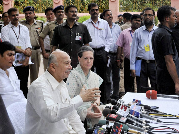 Sushil kumar Shinde Sushil kumar Shinde