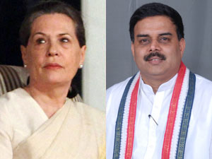 Sonia Gandhi and Nadendla Manohar Sonia Gandhi and Nadendla Manohar