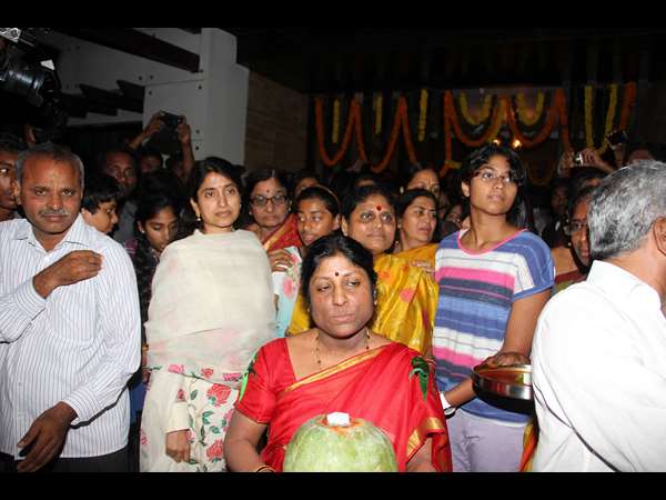 నీ రాక కోసం
