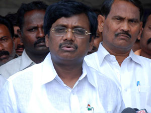 Vivek Vivek