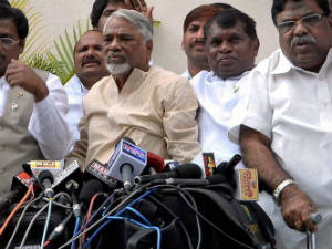 KK seeks Telangana formation without any delay KK seeks Telangana formation without any delay