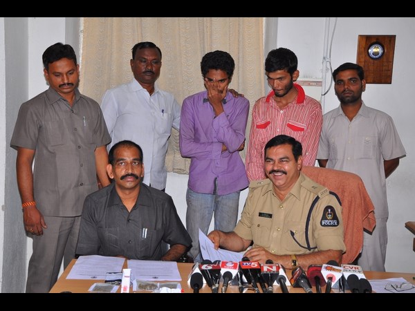 డ్రగ్ రాకెట్ 4