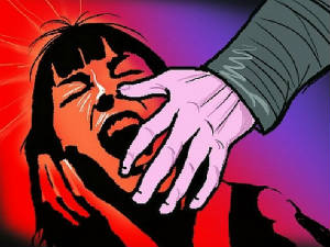 Man bites wife's nose Man bites wife's nose