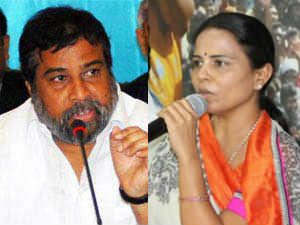 Damodara fires at Kiran Kumar Reddy Damodara fires at Kiran Kumar Reddy