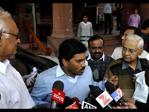 Jagan says he is ready to support Modi Jagan says he is ready to support Modi