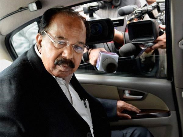 మొయిలీ స్థానంలో చిరు