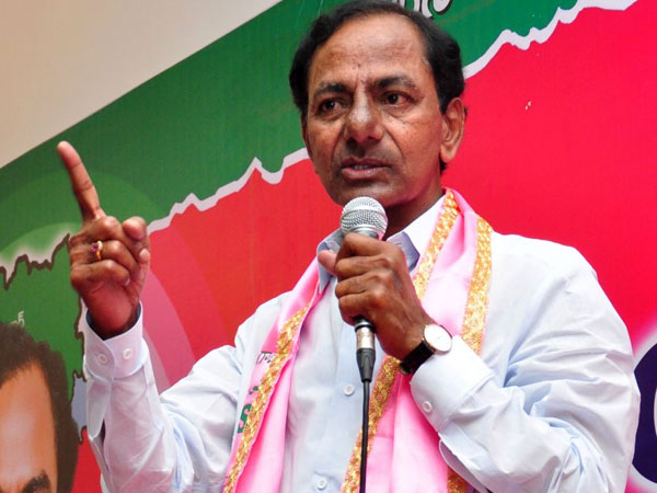 KCR counters Ponnala and Damodara KCR counters Ponnala and Damodara