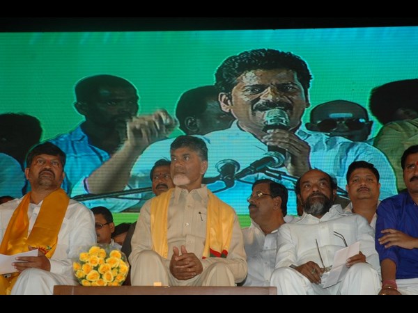 చంద్రబాబు గాలం, వేణుమాధవ్ చురకలు (పిక్చర్స్)