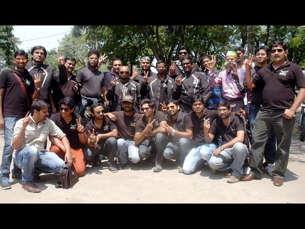 29మంది యువకులు