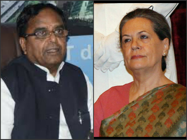 Sonia unhappy with Ponnala list Sonia unhappy with Ponnala list
