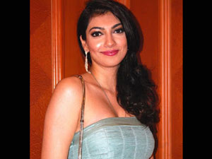Row resolved: Yukta Mookhey gets son's custody Row resolved: Yukta Mookhey gets son's custody