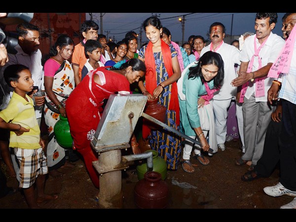 బోర్ కొట్టారు...
