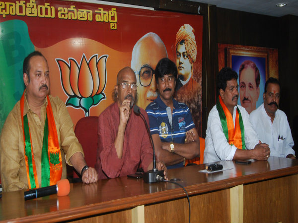 Bhanuchander and Suresh support BJP Bhanuchander and Suresh support BJP