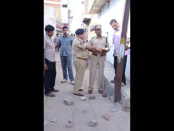 పాతబస్తీలో బాంబు పేలుడు