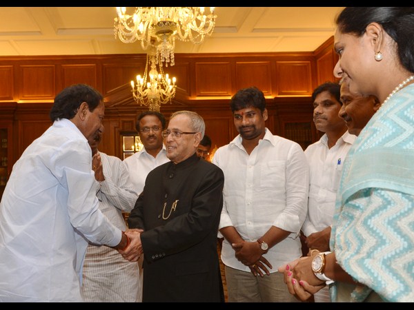 ప్రణబ్తో కెసిఆర్