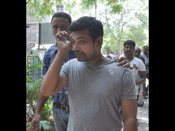 అరెస్ట్