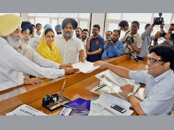 ముఖ్యమంత్రులు