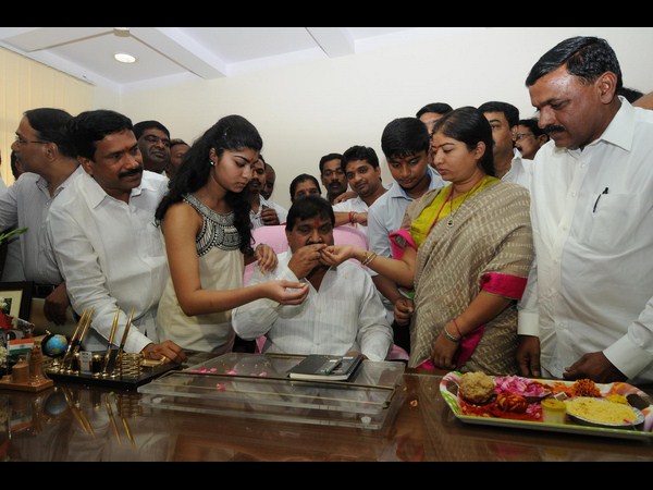 మహేందర్ రెడ్డి