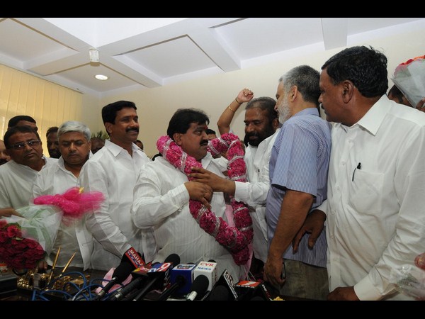 మహేందర్ రెడ్డి