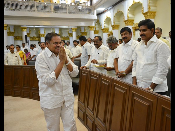 మండలి