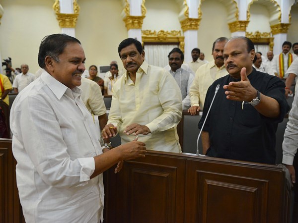 మండలి