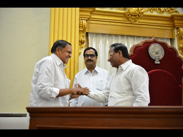 మండలి