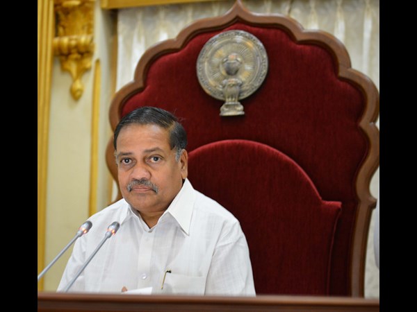 మండలి