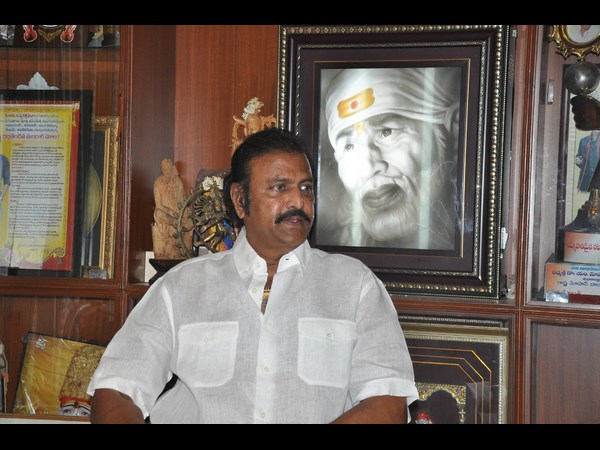 నమస్కారం చేస్తున్నా..