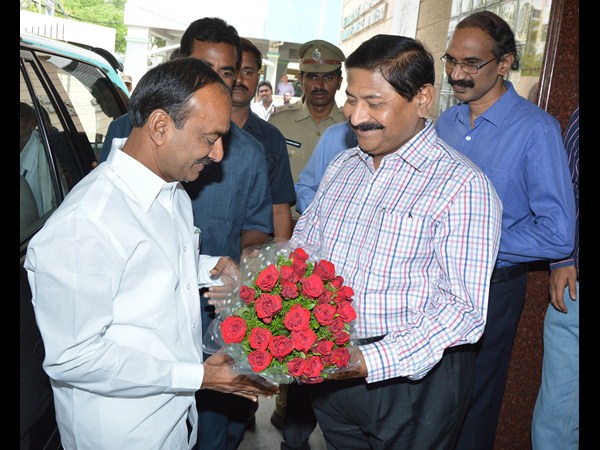 ఈటెల రాజేందర్ సమీక్ష
