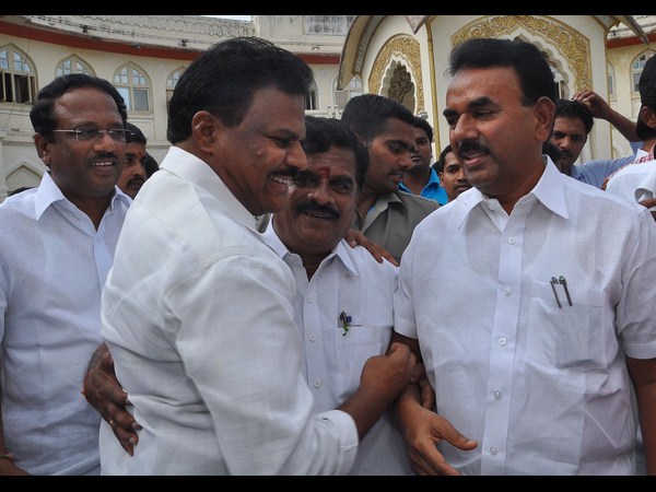 తెరాస ఎమ్మెల్యేలు