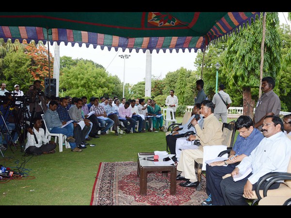 సంస్కరణలు తెచ్చా