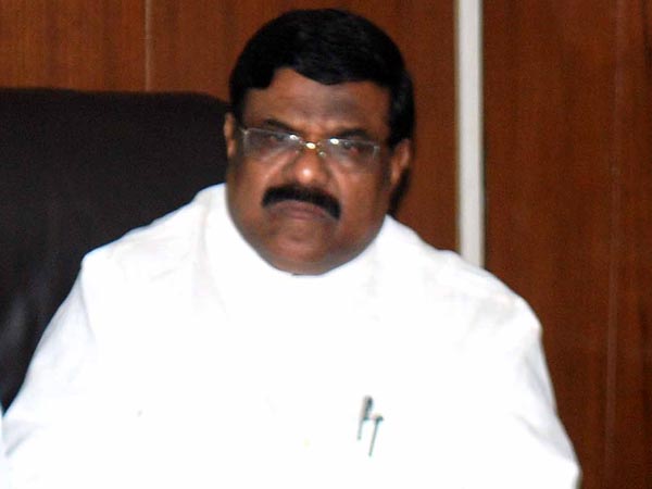 Cash, passport of former TRS MP stolen Cash, passport of former TRS MP stolen