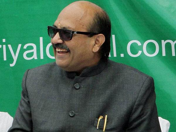 Don't need 'broker' Jaya to patch up relations with Mulayam Singh: Amar Don't need 'broker' Jaya to patch up relations with Mulayam Singh: Amar