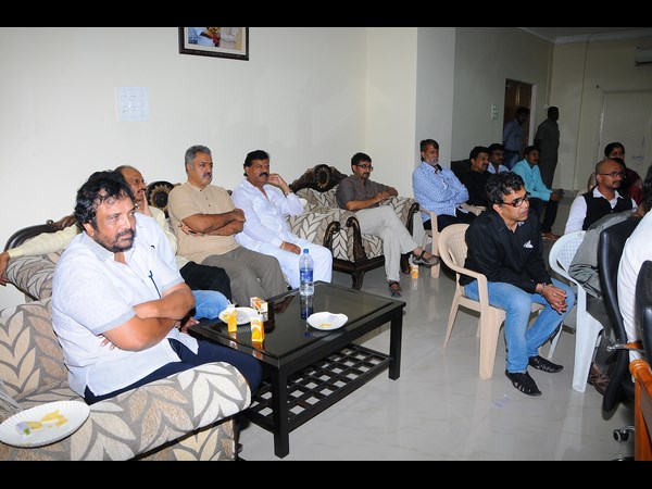 సమస్యలు పరిష్కరిస్తే..