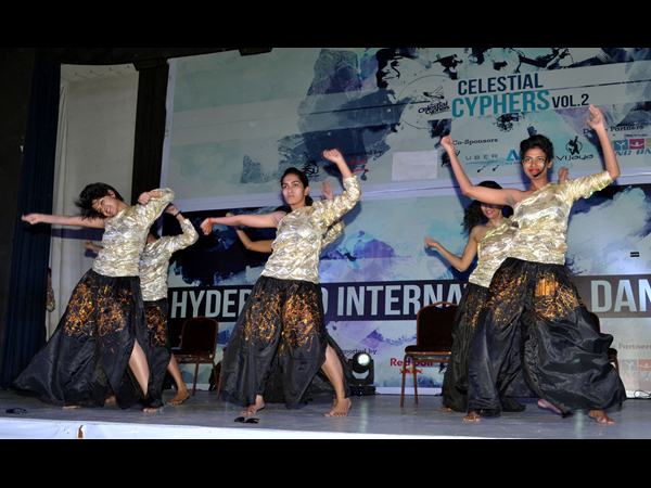 అదరగొట్టారు