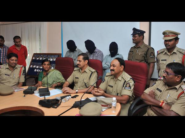 స్కీమ్ల పేరుతో మోసాలు