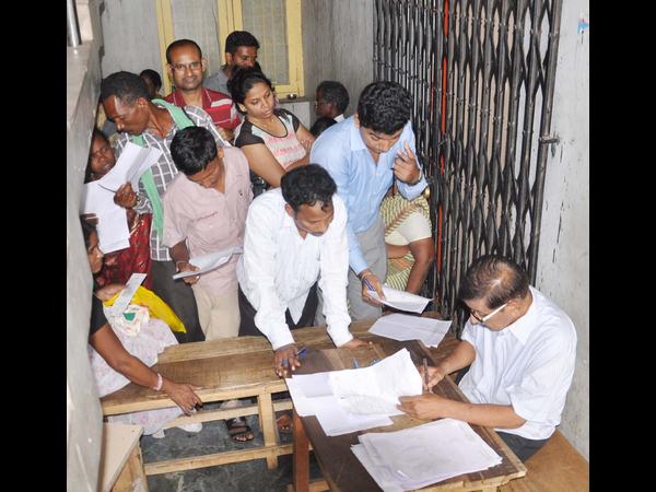 ఆధార్ కోసం రెండు సార్లు దరఖాస్తు చేశాను
