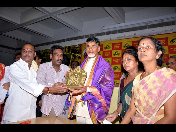 చంద్రబాబు