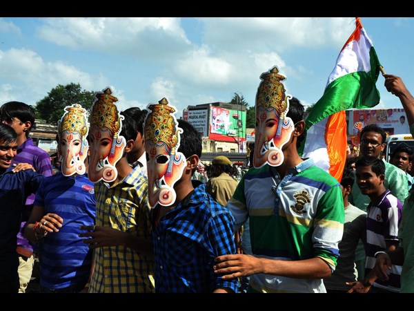 గణేశ్ మాస్క్లు....