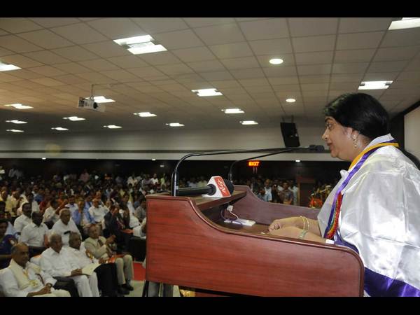 శివాజీ ఆడిటోరియంలో 'గీతం' స్నాతకోత్సవం
