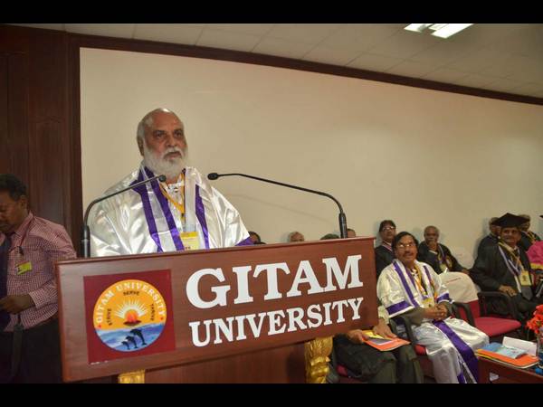 శివాజీ ఆడిటోరియంలో 'గీతం' స్నాతకోత్సవం