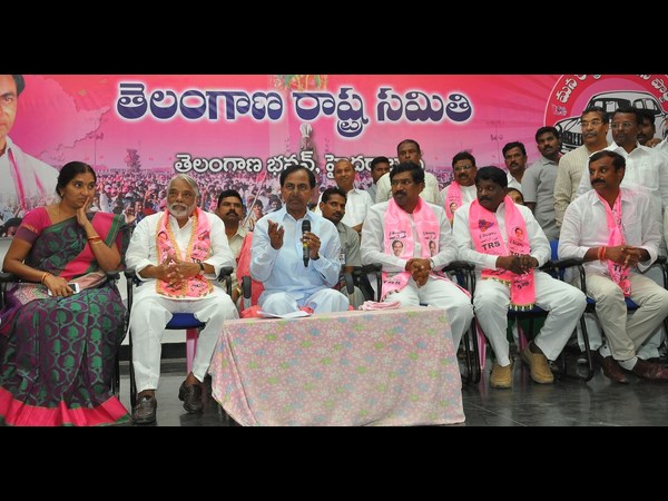 కేసీఆర్